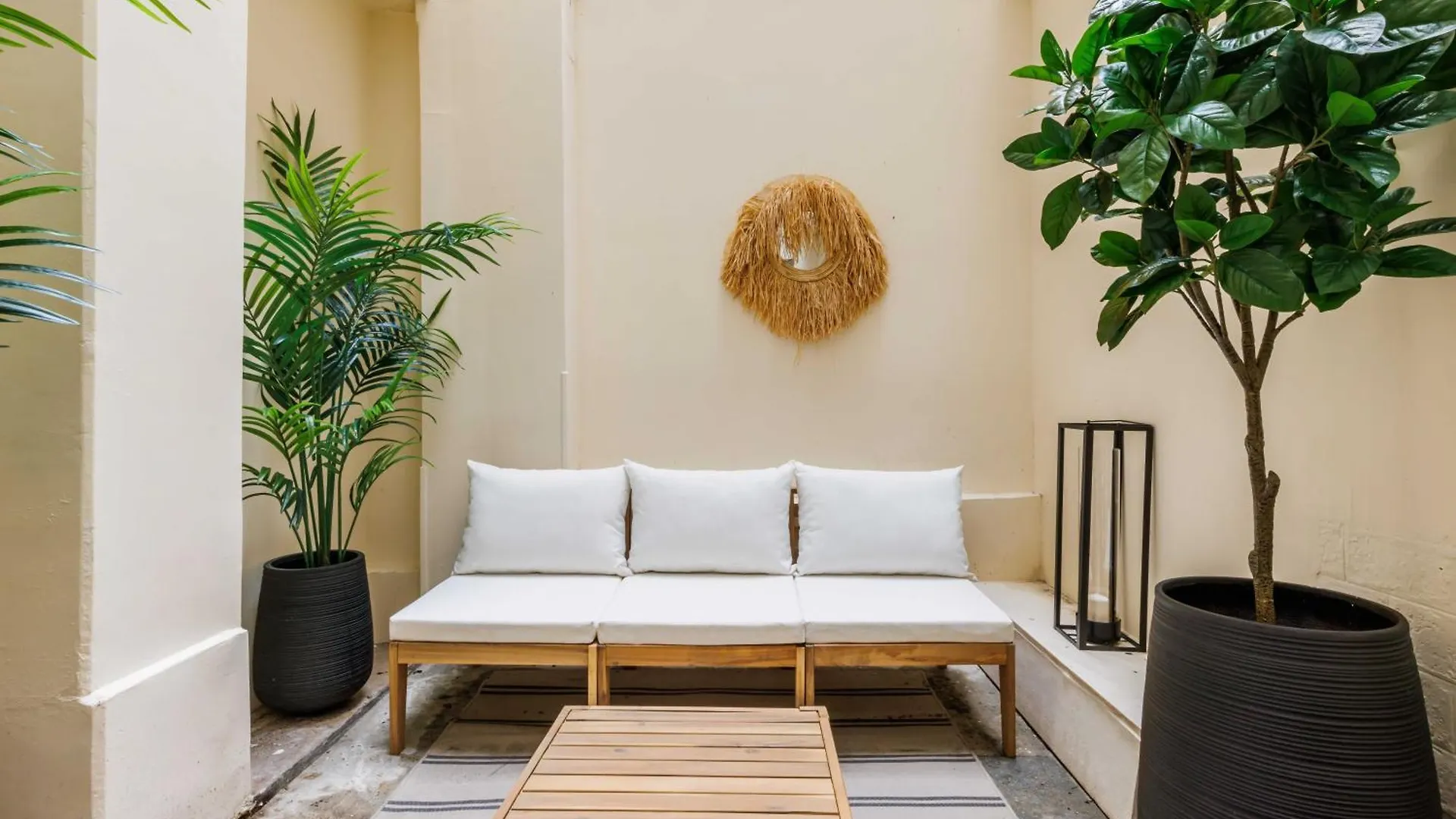 Superb Apartment With Patio 6P-2Bdr - Opera Grands Boulevards Paris 0*,