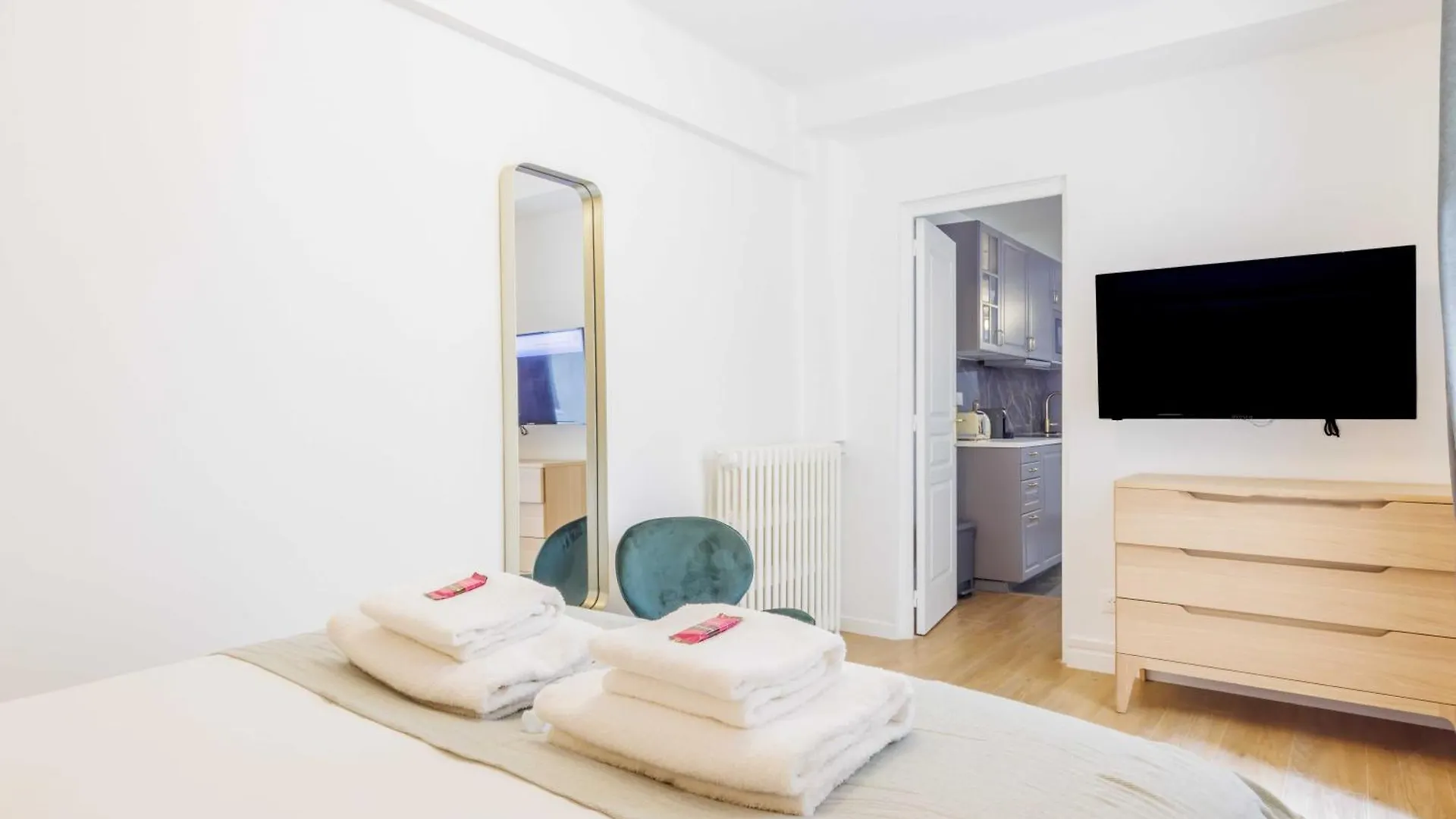 Superb Apartment With Patio 6P-2Bdr - Opera Grands Boulevards Paris